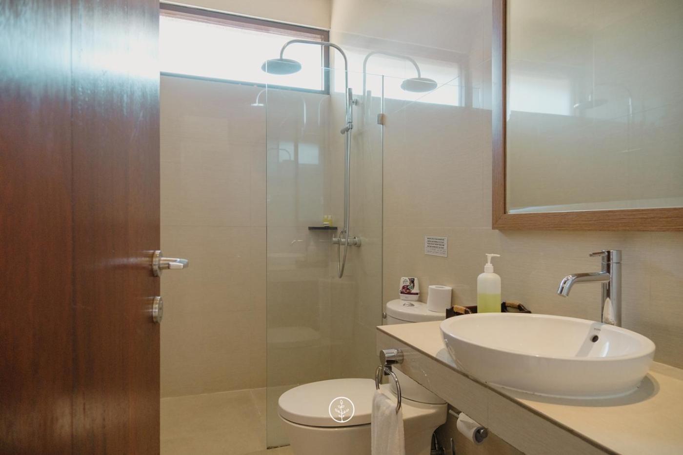 Narwastu Hill View Villa 6 Bedrooms With A Private Swimming Pool Бандунг Экстерьер фото