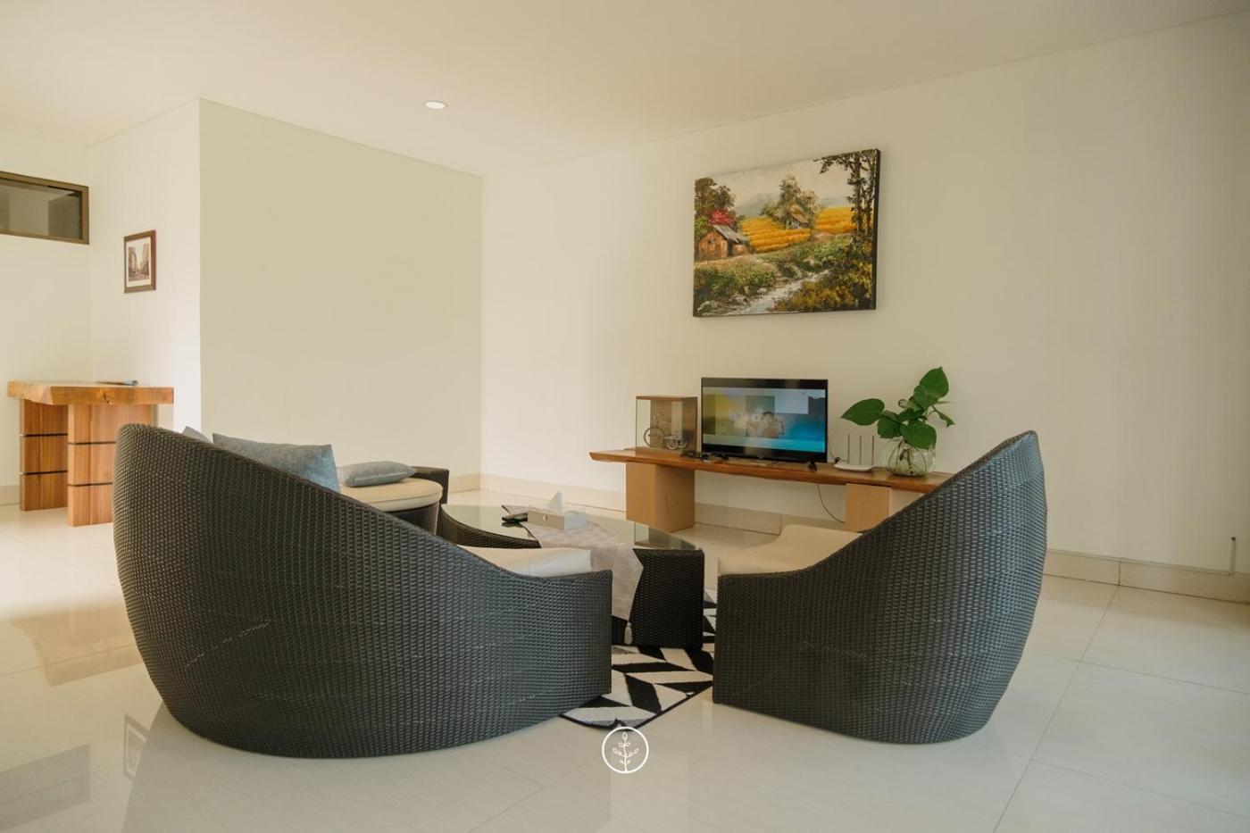 Narwastu Hill View Villa 6 Bedrooms With A Private Swimming Pool Бандунг Экстерьер фото